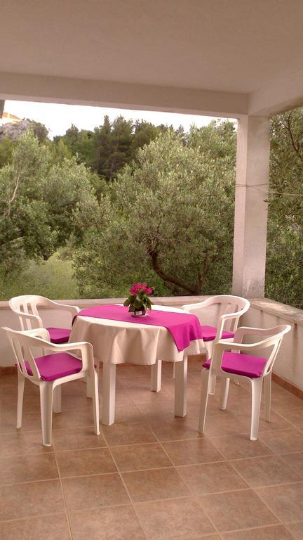 Holiday Home Oliveta Brela Δωμάτιο φωτογραφία