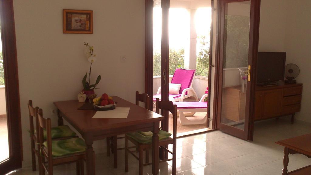 Holiday Home Oliveta Brela Δωμάτιο φωτογραφία